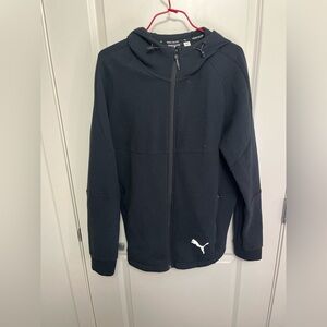 Puma Men's Black Zip-Up Hoodie in size L